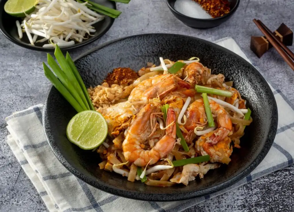 Learn_How_To_Make_Authentic_Pad_Thai